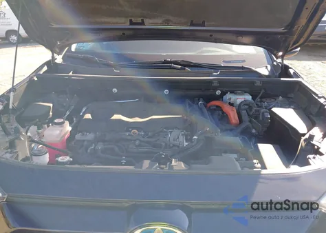 2020 Toyota Rav4 Hybrid Xle z USA, uszkodzony, nr VIN 2T3RWRFV8LW062484